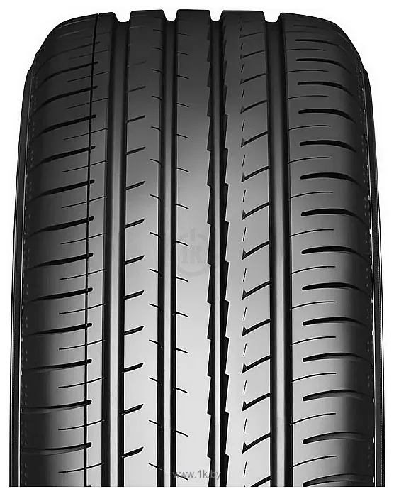 Фотографии Yokohama BluEarth-GT AE51 235/40 R19 96W