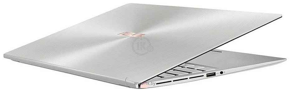 Фотографии ASUS Zenbook 15 UX533FTC-A8213T