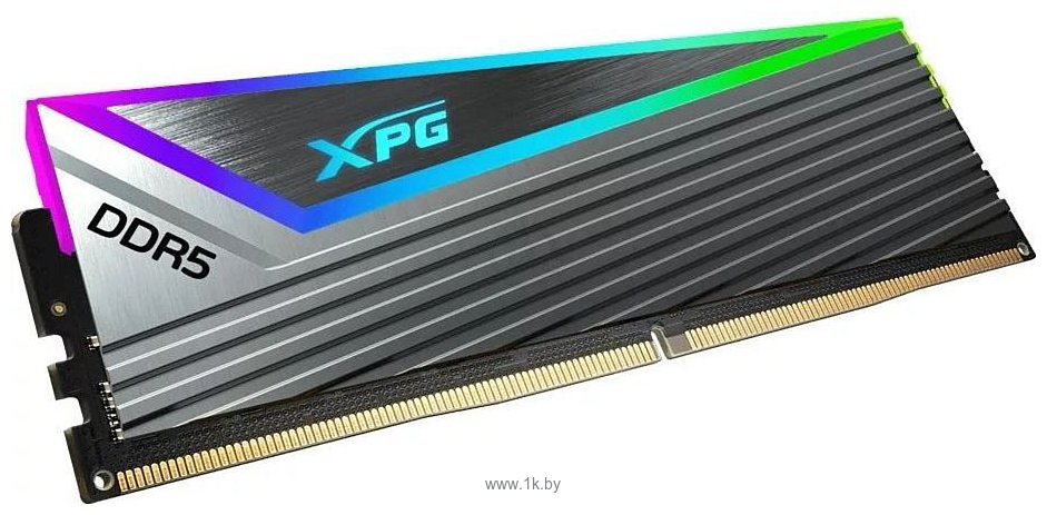 Фотографии ADATA XPG Caster RGB AX5U6400C3232G-DCCARGY