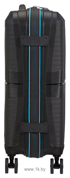 Фотографии American Tourister Airconic Black/Sporty Blue 55 см