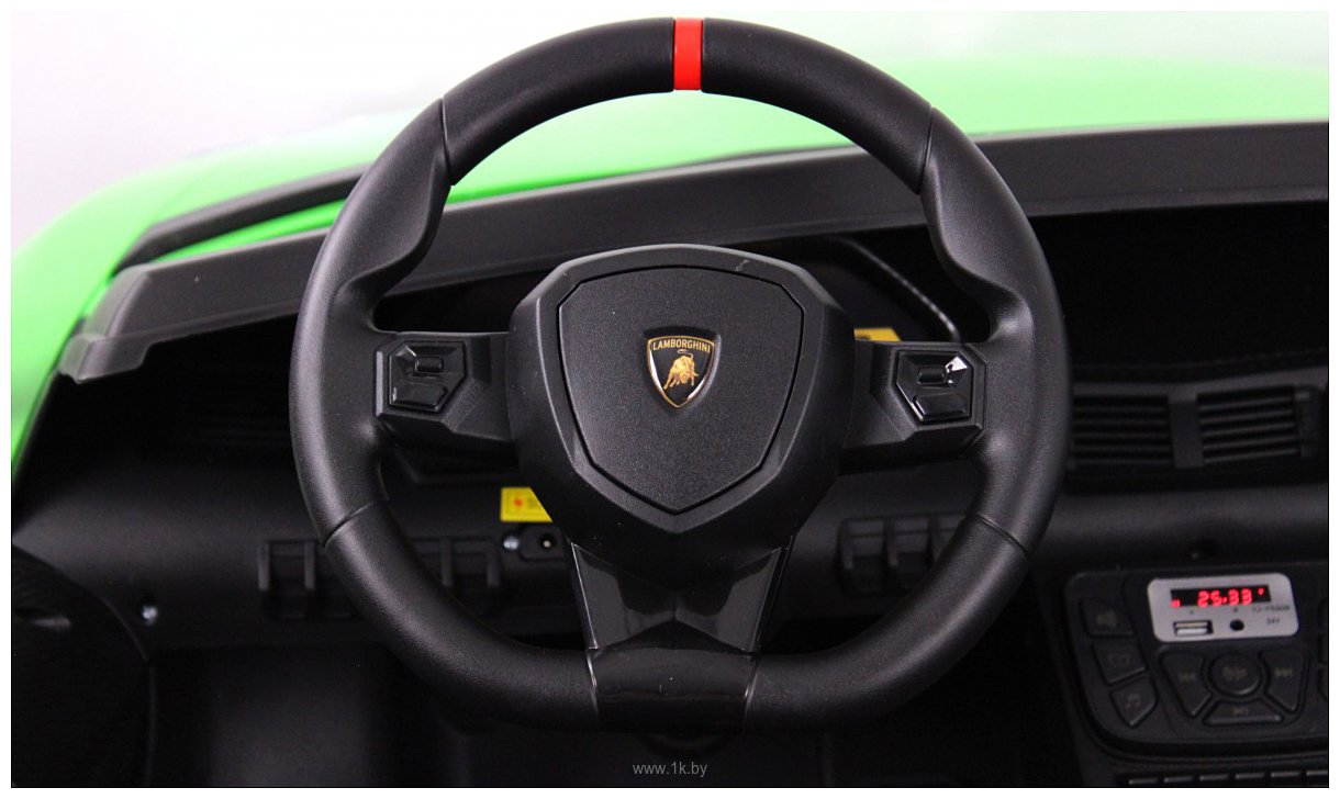 Фотографии RiverToys Lamborghini Aventador SV M777MM (зеленый)