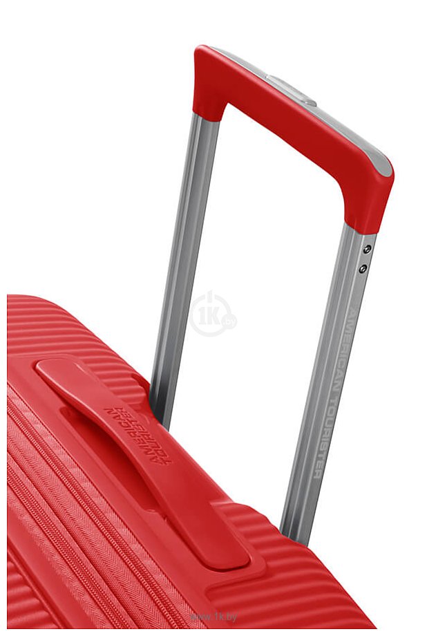 Фотографии American Tourister SoundBox Coral Red 67 см