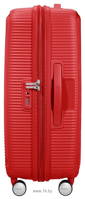 Фотографии American Tourister SoundBox Coral Red 67 см