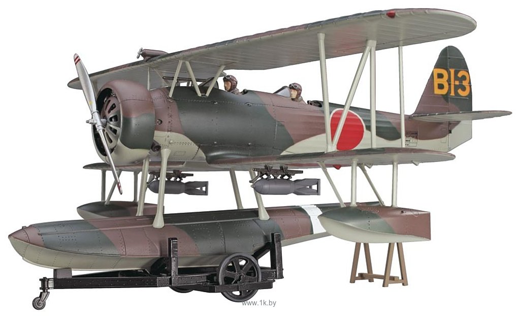 Фотографии Hasegawa Гидросамолет Nakajima E8N1 Type 95 Recon Seaplane Model 1