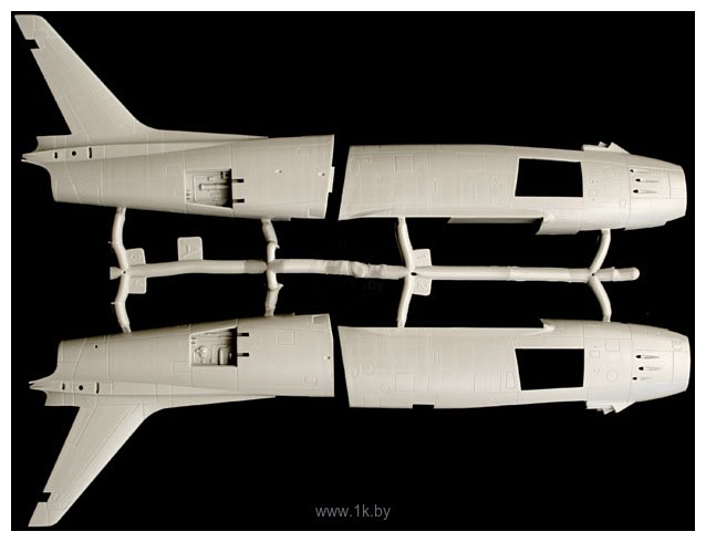 Фотографии Italeri 2503 F 86F Sabre Jet Skyblazers