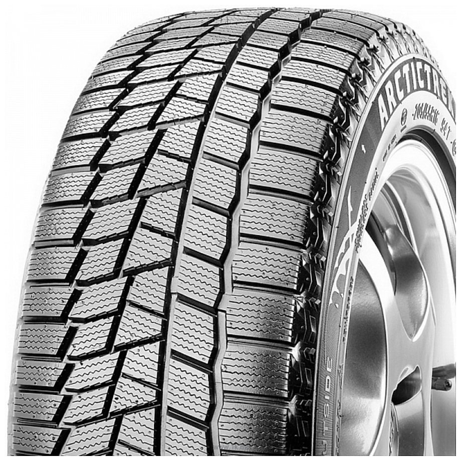 Фотографии Maxxis Arctic Trekker SP-02 255/45 R19 100T