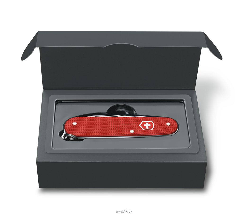 Фотографии Victorinox Classic Alox Limited Edition 2018 (красный)