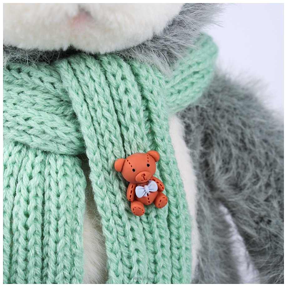 Фотографии Milo Toys Little Friend Мишка с зеленым шарфом 9905656 (светло-серый)