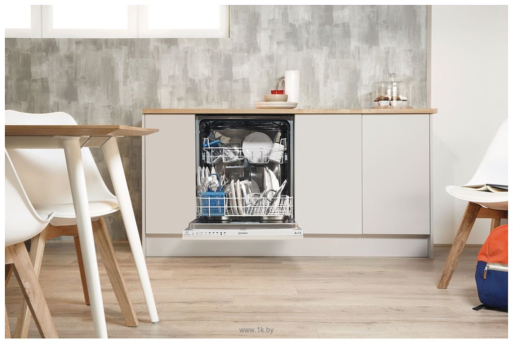 Фотографии Indesit DIF 16B1 A