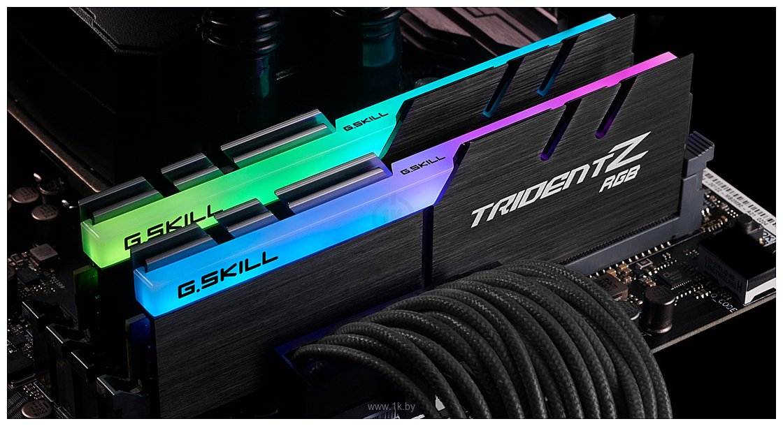 Фотографии G.SKILL Trident Z RGB F4-4600C20D-64GTZR