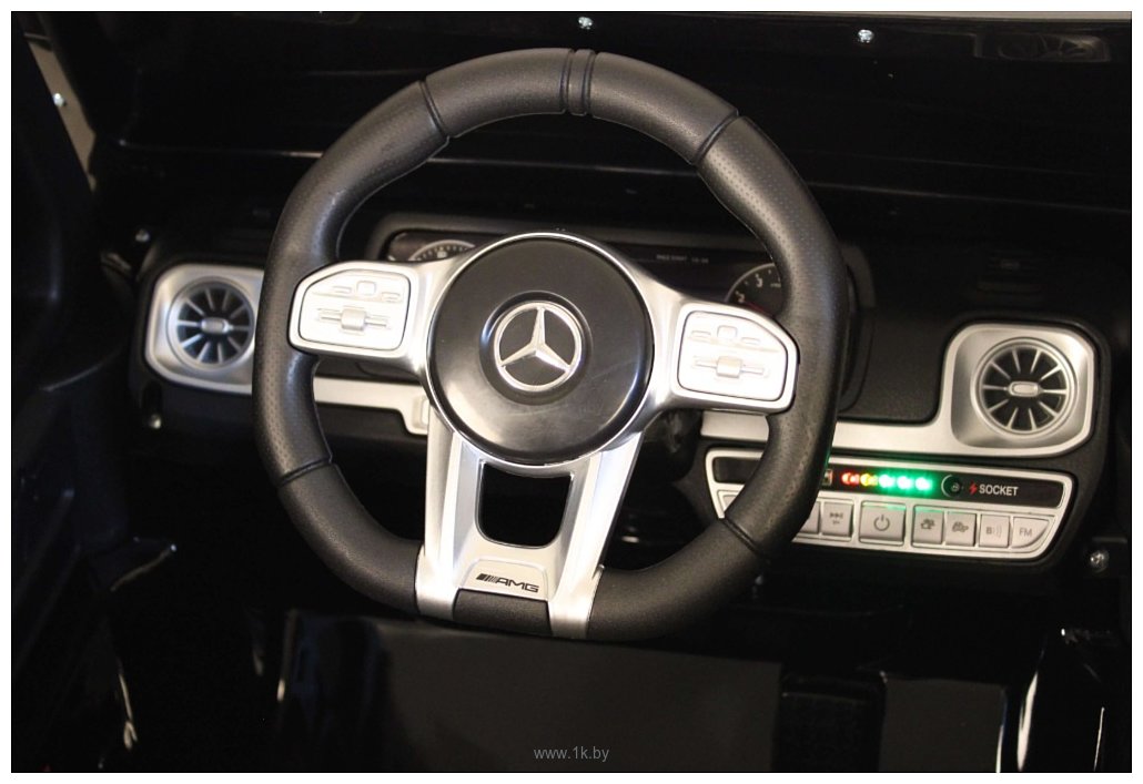 Фотографии RiverToys Mercedes-Benz G63 T999TT (черный)