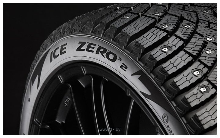 Фотографии Pirelli Winter Ice Zero 2 275/40 R19 105T RunFlat