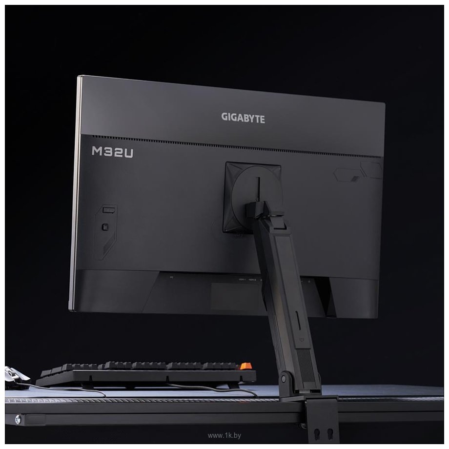 Фотографии Gigabyte M32U Arm Edition