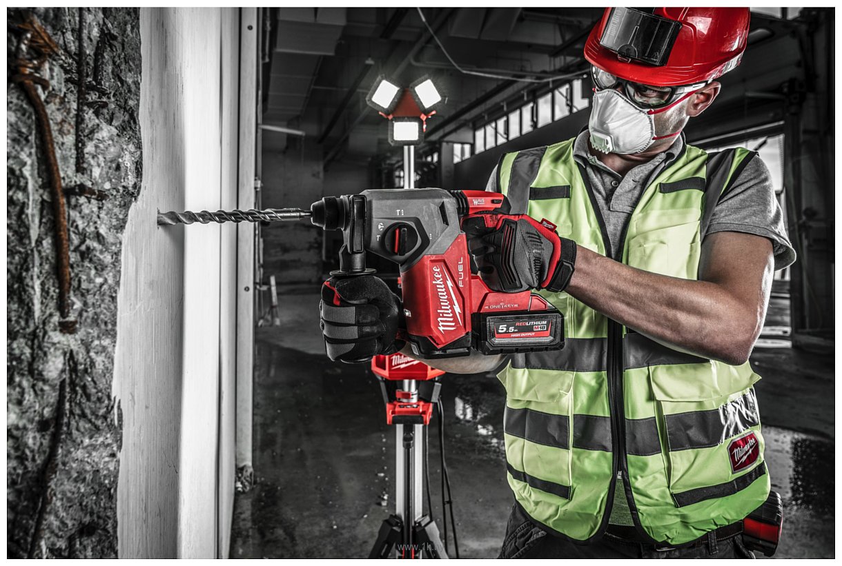 Фотографии Milwaukee M18 ONE FH-0X 4933478886 (без АКБ, кейс)