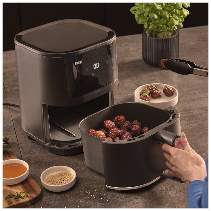 Фотографии Philips MultiFry 3 Air fryer HF 3030 BK 0X12500002