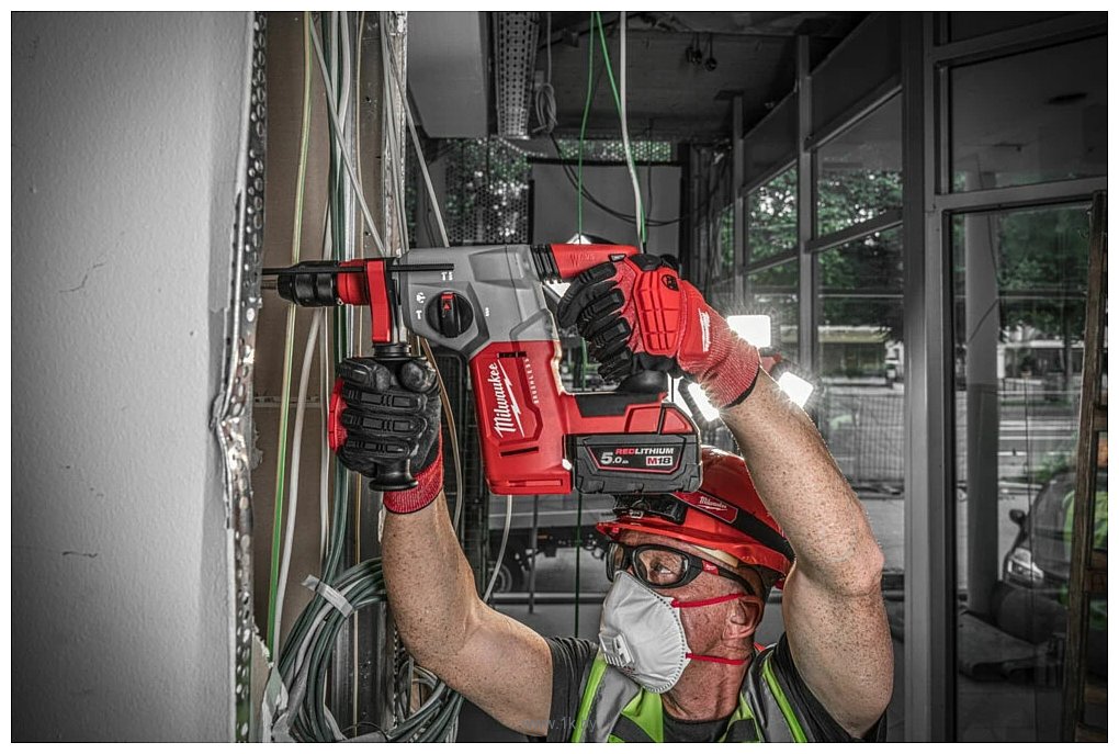 Фотографии Milwaukee M18 FIXTEC M18BLHX-0X 4933478891 (без АКБ, кейс)