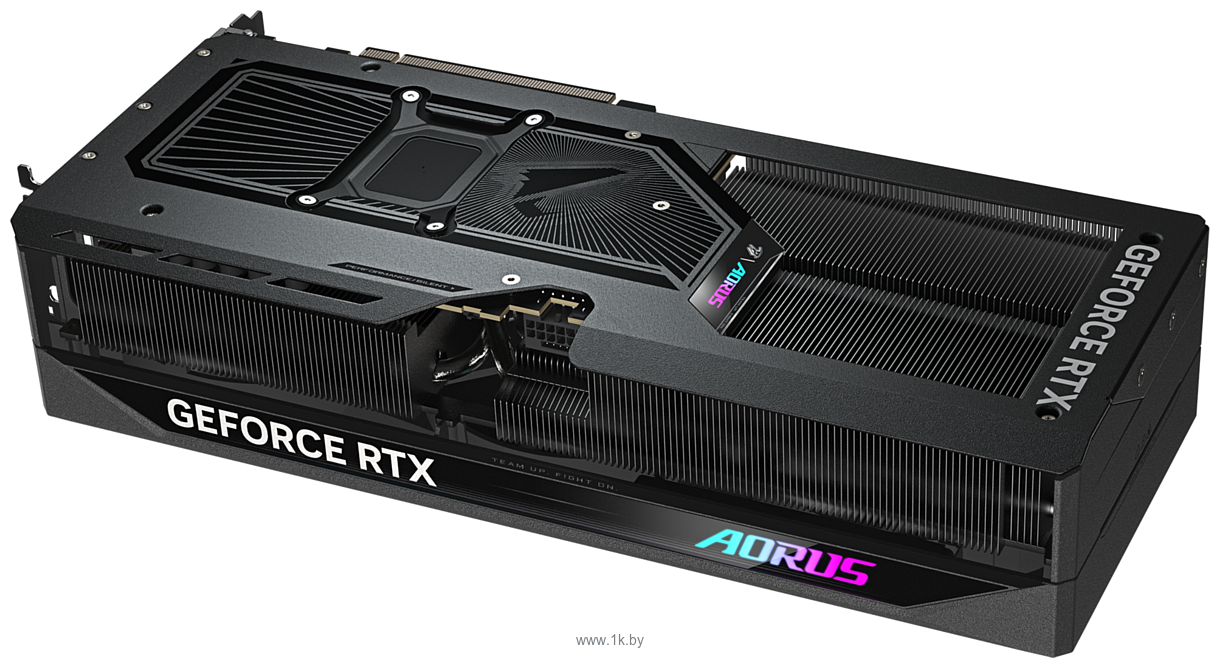 Фотографии GigaByte Aorus GeForce RTX 5070 Master 12G (GV-N5070AORUS M-12GD)