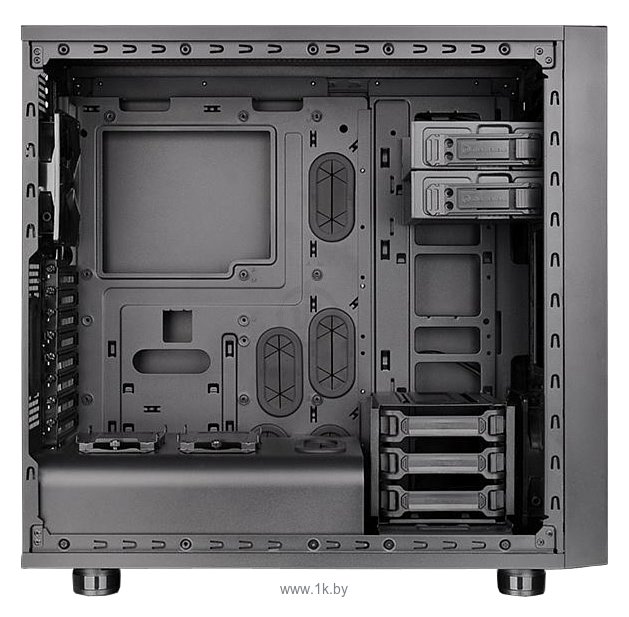 Фотографии Thermaltake Core X31 CA-1E9-00M1WN-00 Black