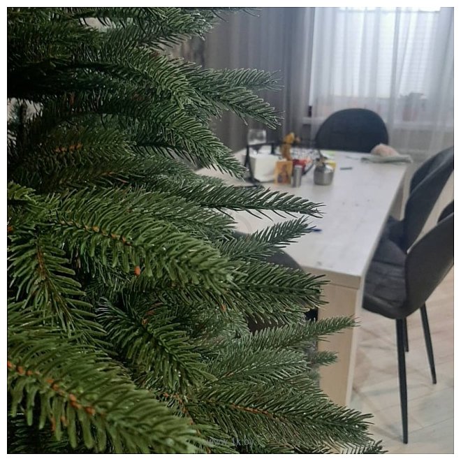 Фотографии Maxy Poland Exclusive Рождественская литая 1.6 м