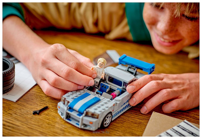 Фотографии LEGO Speed Champions 76917 Двойной форсаж: Nissan Skyline GT-R (R34)