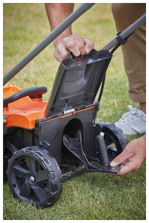 Фотографии Black&Decker BCMW3318L2-QW