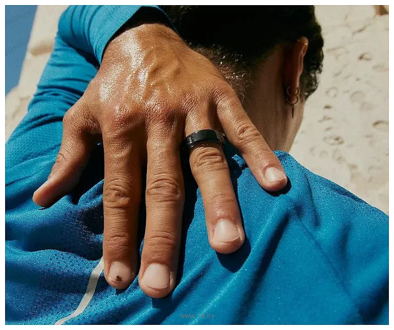 Фотографии Oura Ring 4 (черный, размер 7) Фотографии Oura Ring 4 (черный, размер 7)