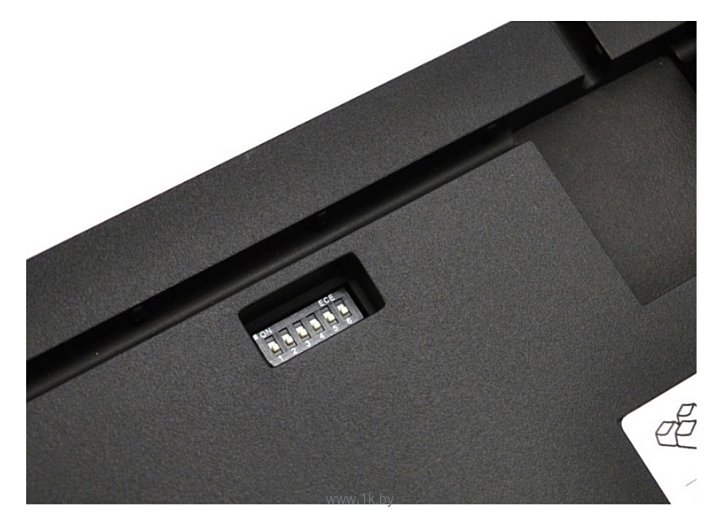 Фотографии WASD Keyboards V2 105-Key ISO Custom Mechanical Keyboard Cherry MX Green black USB