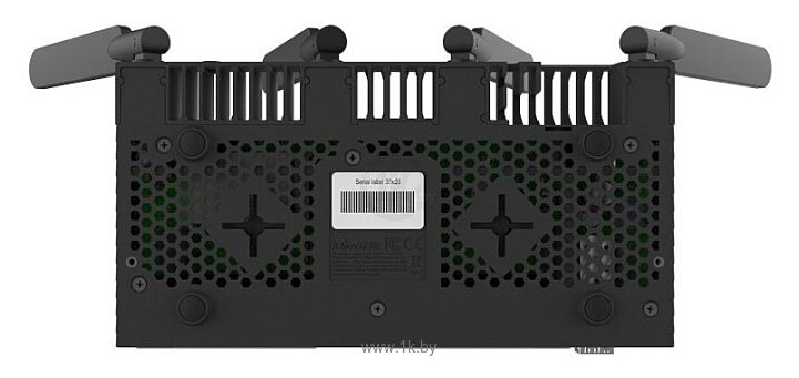 Фотографии MikroTik RB4011iGS+5HacQ2HnD-IN