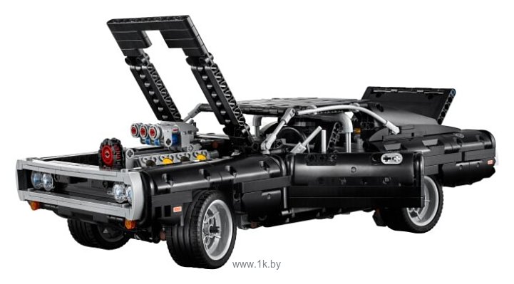 Фотографии LEGO Technic 42111 Dodge Charger Доминика Торетто