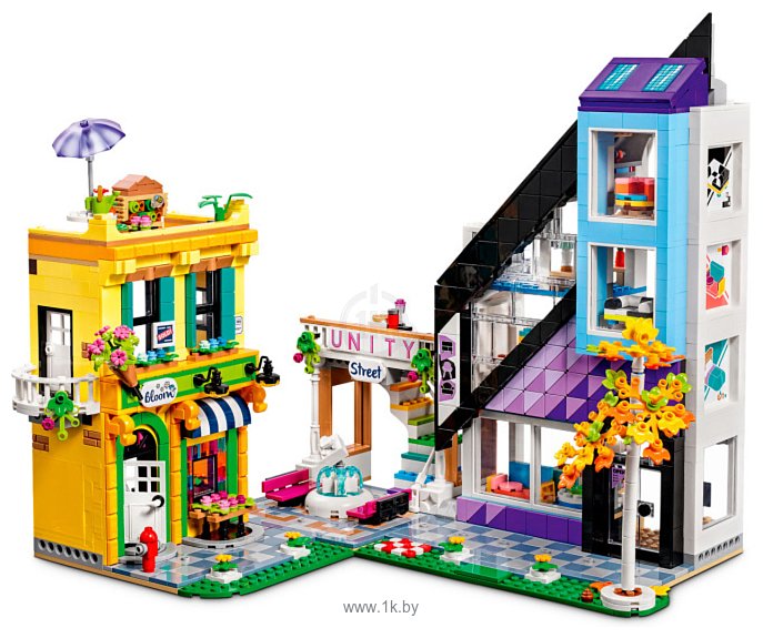 Фотографии LEGO Friends 41732 Цветочный и интерьерный магазины в центре города