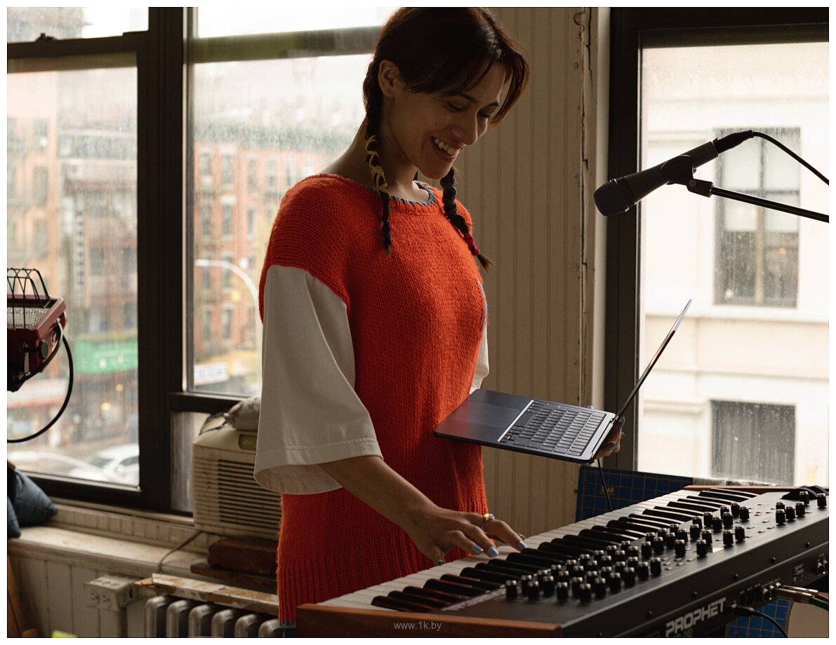 Фотографии Apple Macbook Air 13" M2 2022 (Z15YY23) Фотографии Apple Macbook Air 13" M2 2022 (Z15YY23)