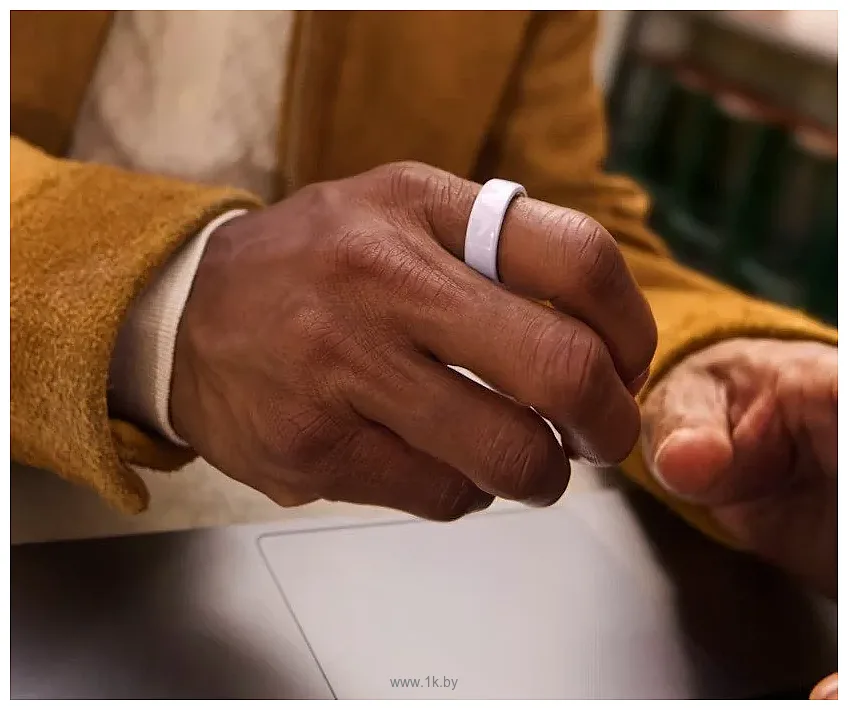 Фотографии Oura Ring 4 Ceramic (розовый, размер 15)