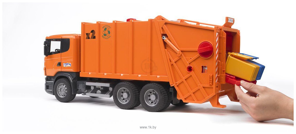 Фотографии Bruder Scania R-series Garbage truck orange 03560