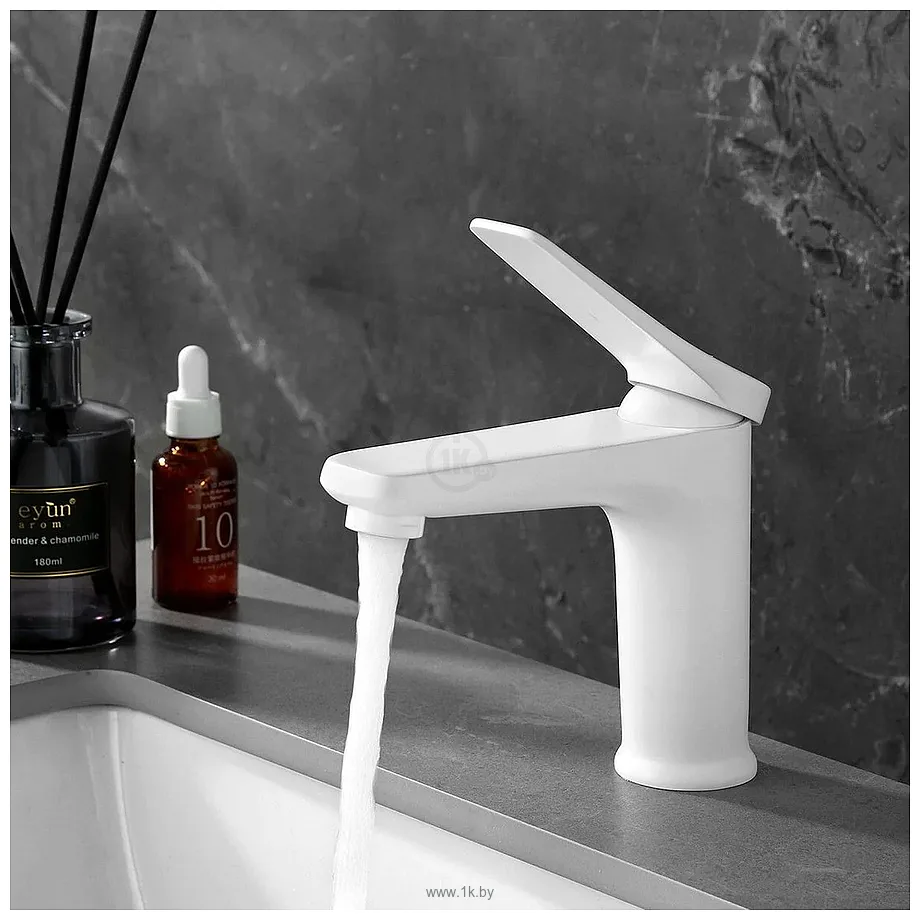 Фотографии Lemark Bronx LM3706MW Фотографии Lemark Bronx LM3706MW