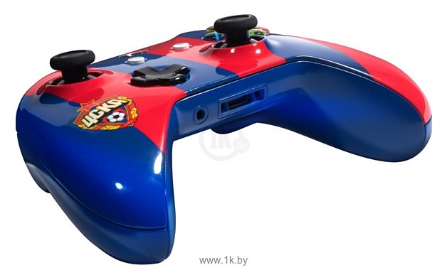 Фотографии Microsoft Xbox One Wireless Controller FC CSKA