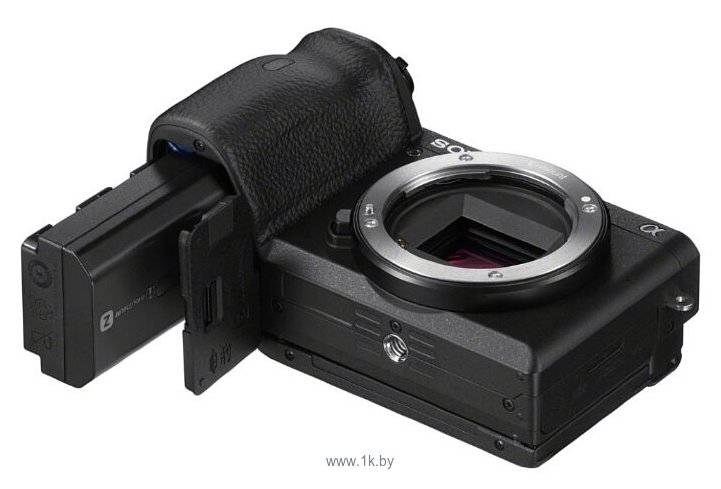 Фотографии Sony Alpha ILCE-6600 Kit
