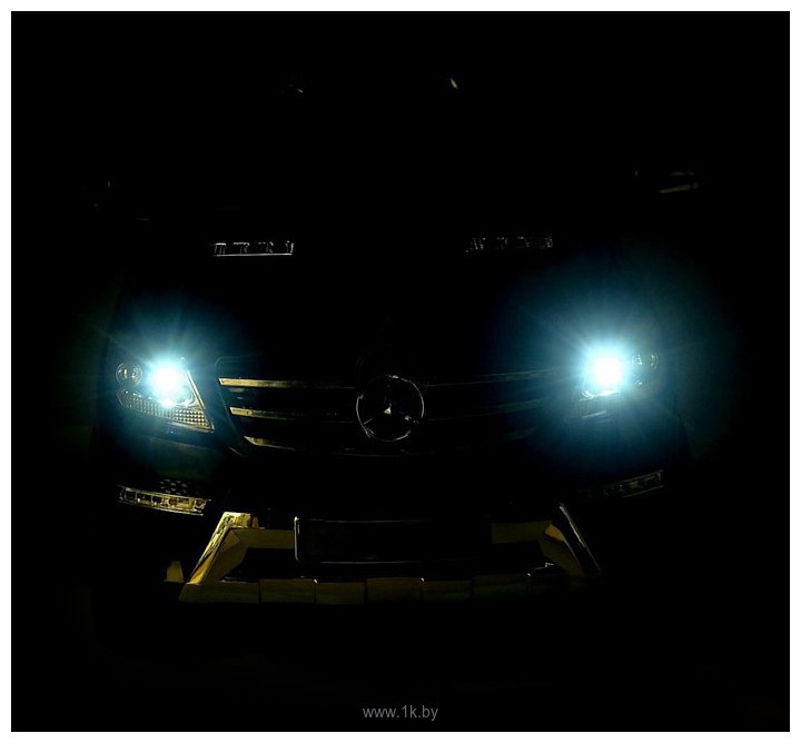Фотографии Sima-Land Mercedes-Benz ML 350 (черный)