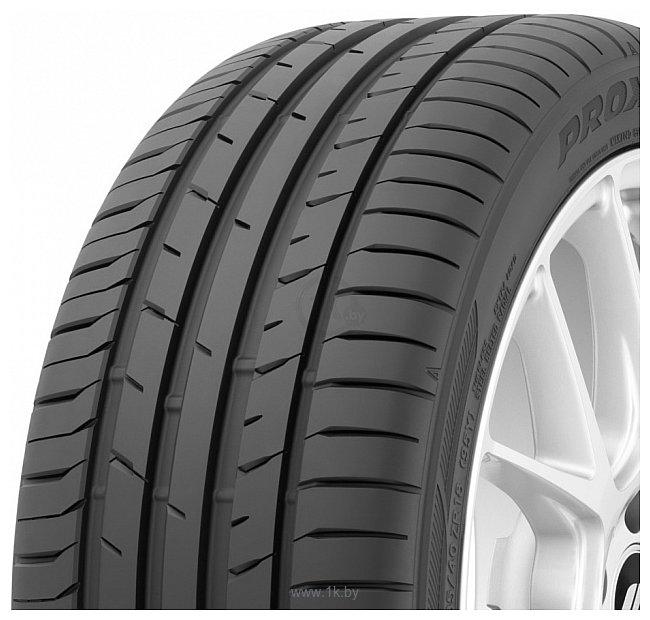 Фотографии Toyo Proxes Sport 265/35 R20 99Y