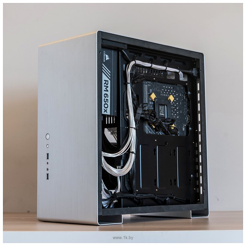 Фотографии Jonsbo U5S (серебристый) Фотографии Jonsbo U5S (серебристый)