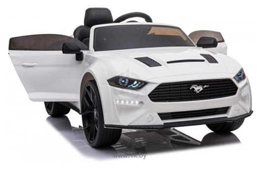 Фотографии RiverToys Ford Mustang GT A222MP (белый)