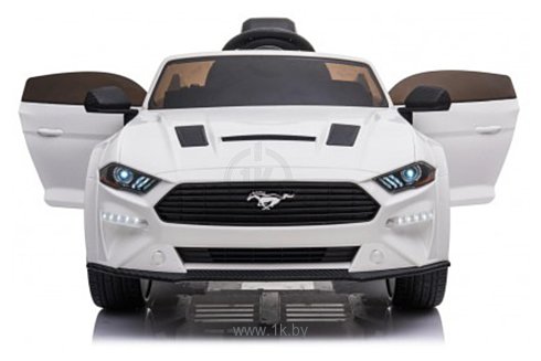 Фотографии RiverToys Ford Mustang GT A222MP (белый)