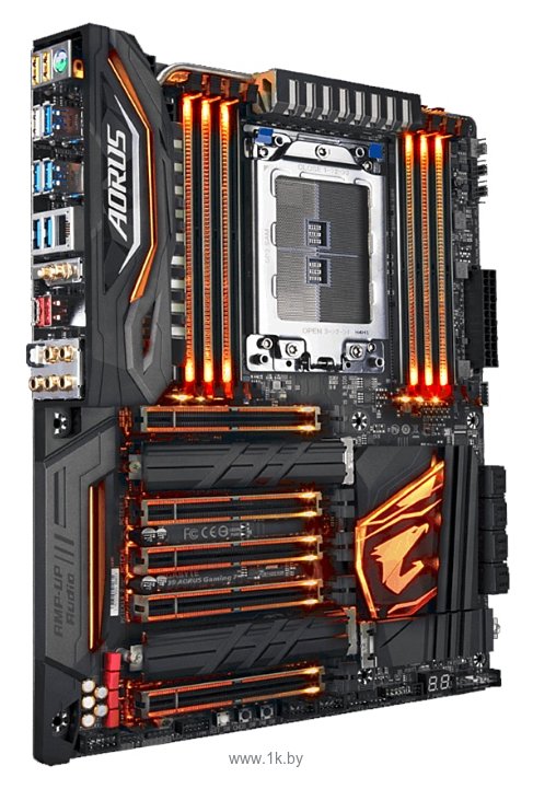 Фотографии GIGABYTE X399 AORUS Gaming 7 (rev. 1.0)