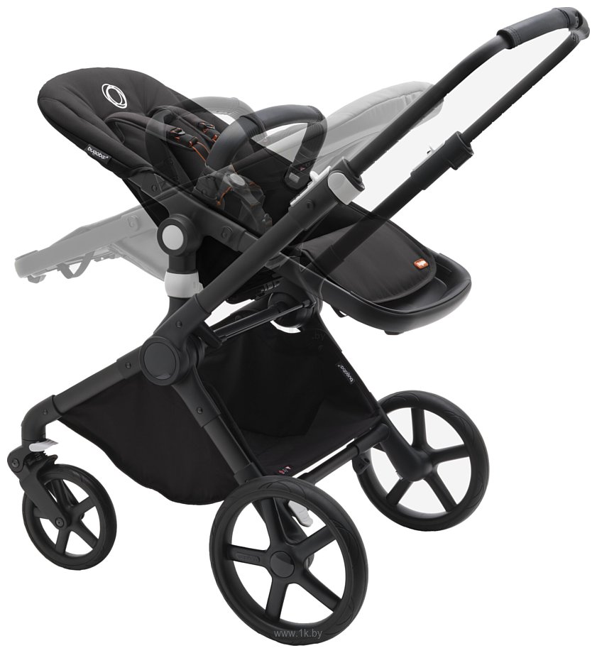 Фотографии Bugaboo Fox Cub (2 в 1, black/black)