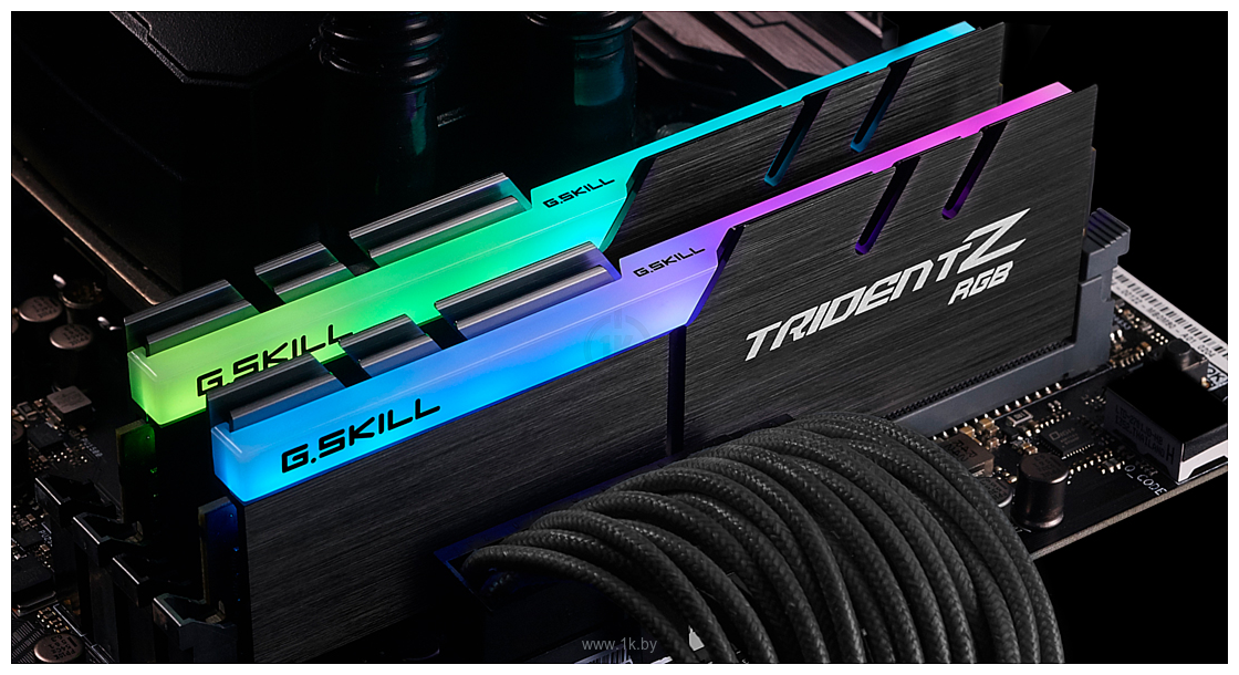 Фотографии G.SKILL Trident Z RGB F4-4400C19D-32GTZR