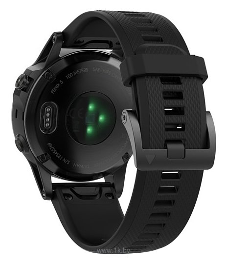 Фотографии Garmin Fenix 5 Sapphire (silicone)