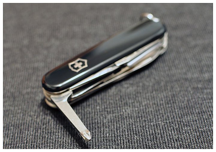 Фотографии Victorinox Explorer 1.6703.3