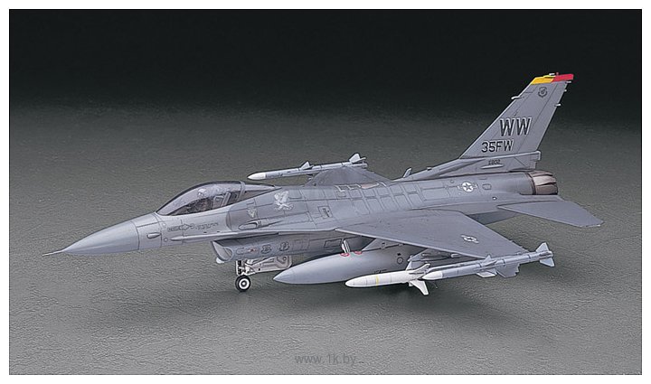 Фотографии Hasegawa Истребитель F16CJ Fighting Falcon Misawa Japan