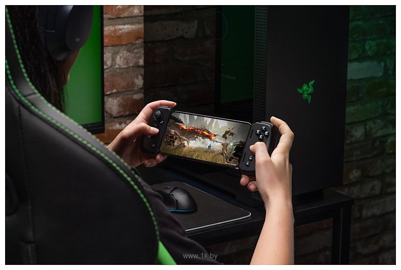 Фотографии Razer Kishi V2 для iPhone