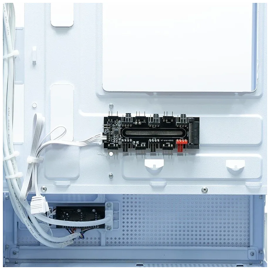 Фотографии XASTRA Q300M 3ARGB-C6 (белый)