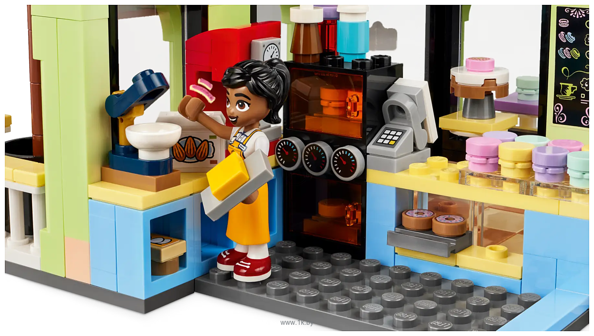 Фотографии LEGO Friends 42618 Heartlake City Cafe